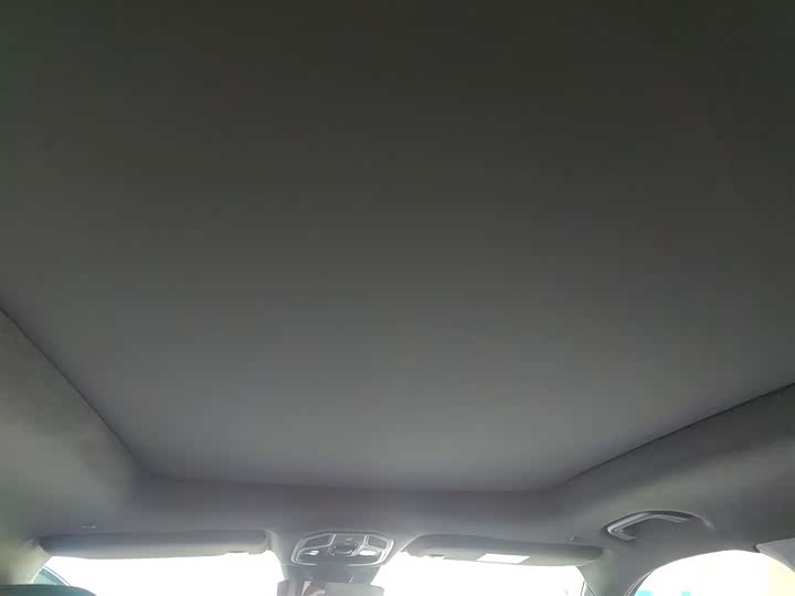 Фото 18 - Geely Monjaro