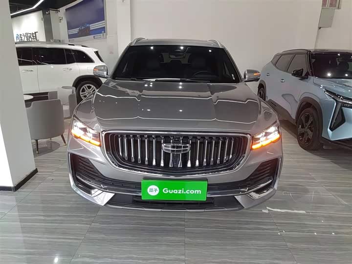 Фото 3 - Geely Monjaro