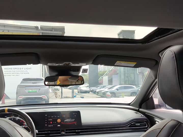 Фото 6 - GAC Trumpchi Empow R