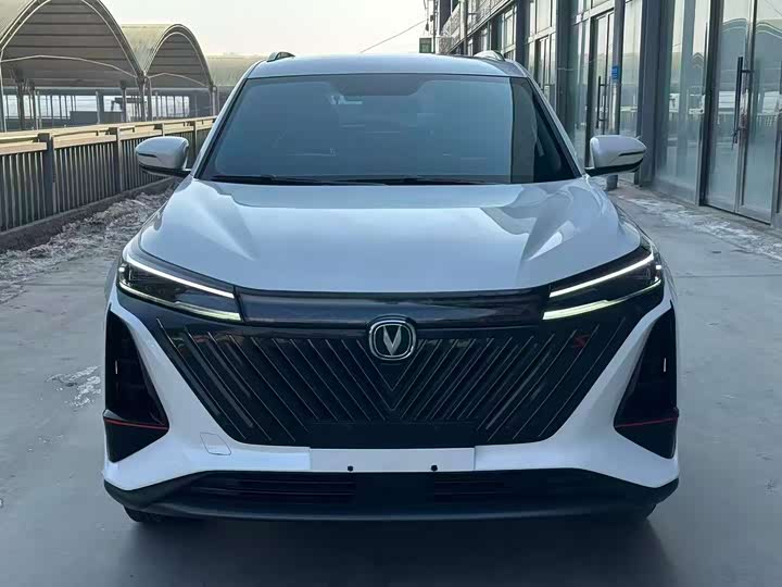 Фото 2 - Changan CS75 Plus