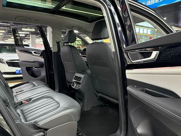 Фото 15 - Volkswagen Teramont Pro