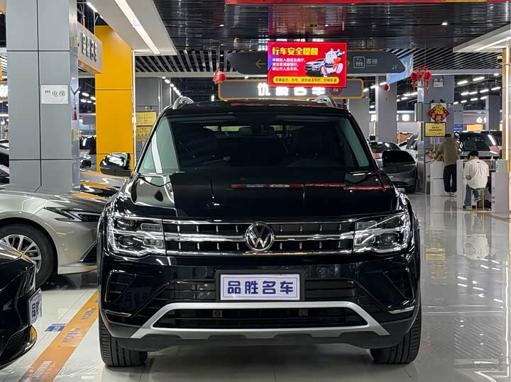 Фото 2 - Volkswagen Teramont Pro