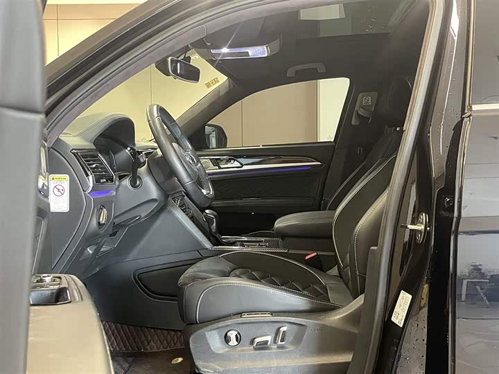 Фото 16 - Volkswagen Teramont X