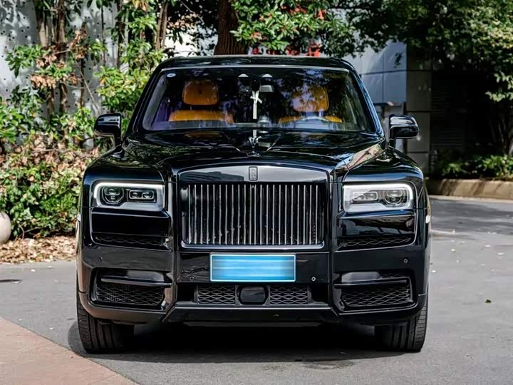 Фото 4 - Rolls-Royce Cullinan