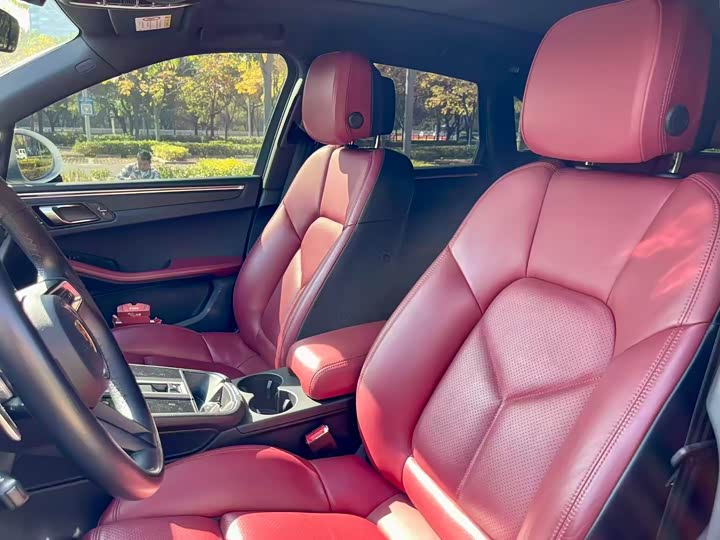 Фото 4 - Porsche Macan