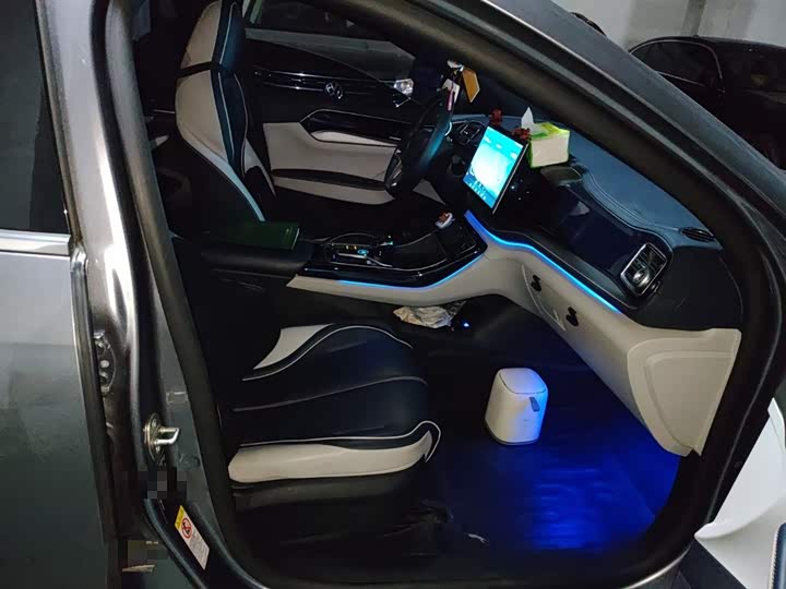 Фото 20 - BYD Qin Plus