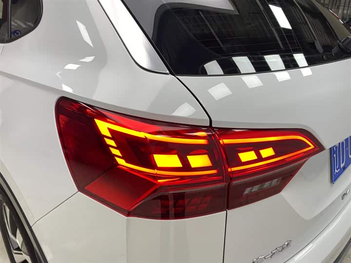 Фото 20 - Volkswagen Tayron