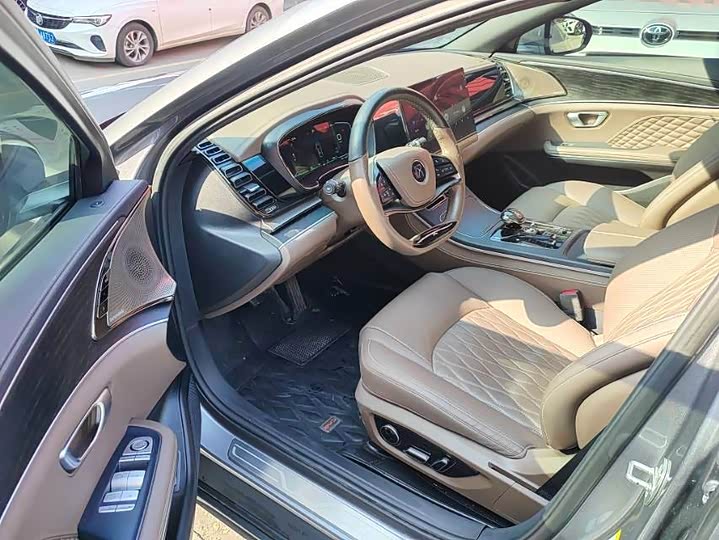 Фото 6 - BYD Han