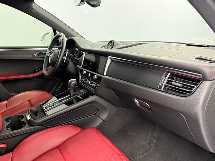 Фото 9 - Porsche Macan