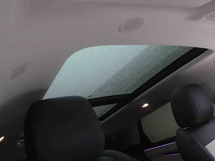 Фото 10 - Land Rover Range Rover Evoque L