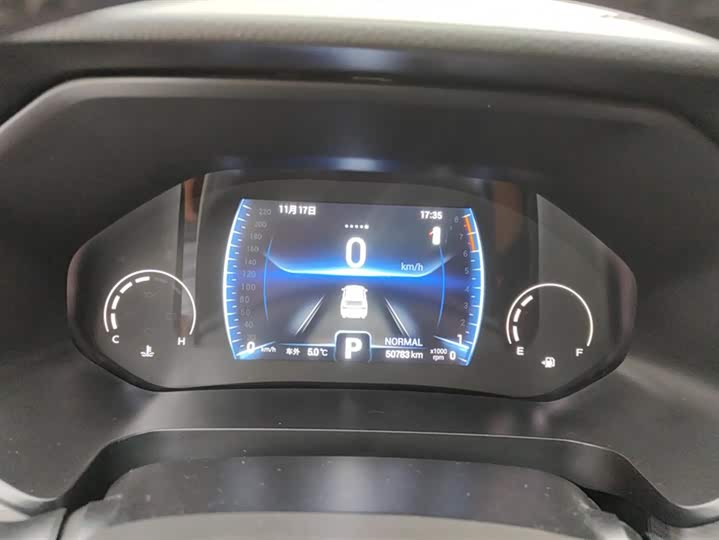 Фото 14 - Chery Tiggo 8