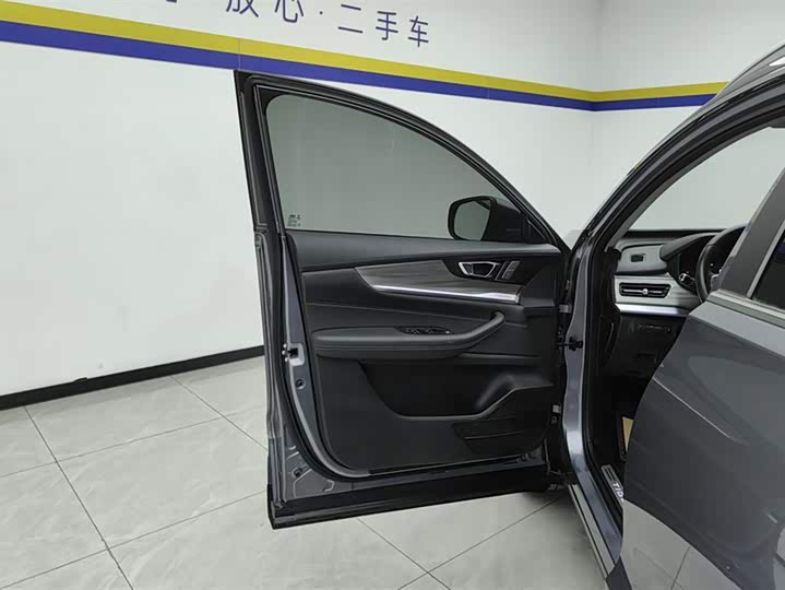 Фото 7 - Chery Tiggo 8