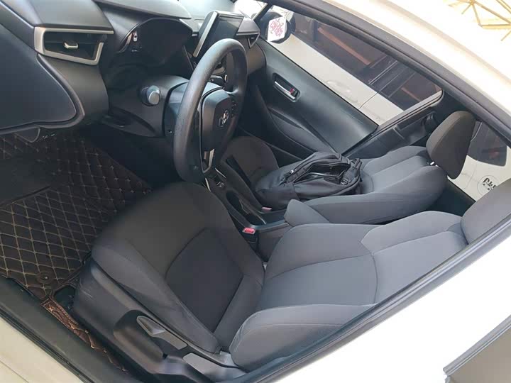 Фото 15 - Toyota Levin