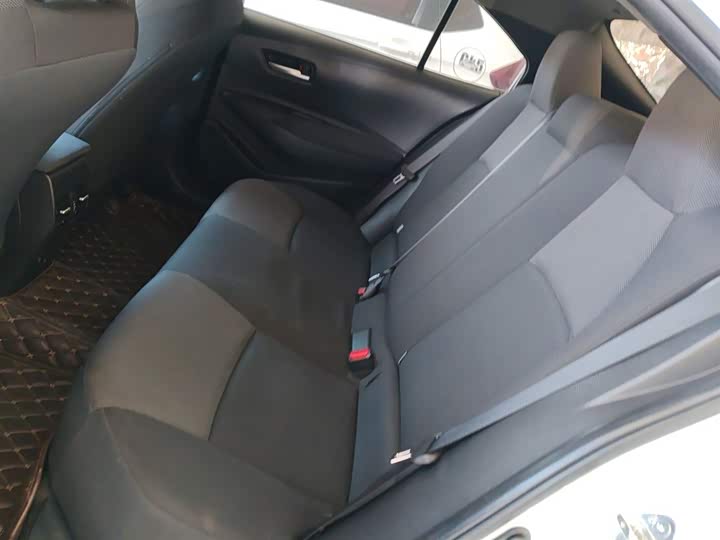 Фото 17 - Toyota Levin