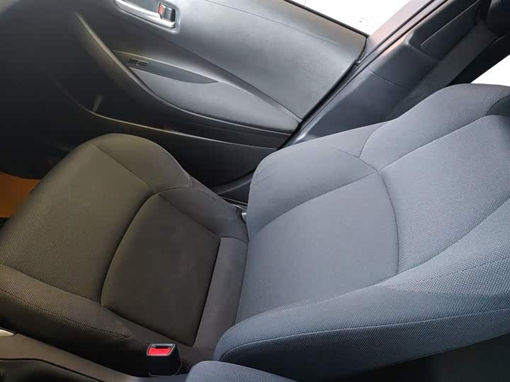 Фото 25 - Toyota Levin