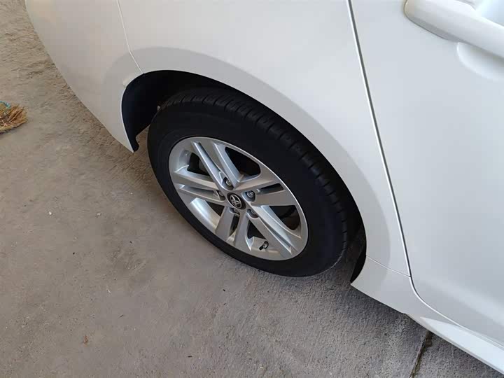 Фото 26 - Toyota Levin