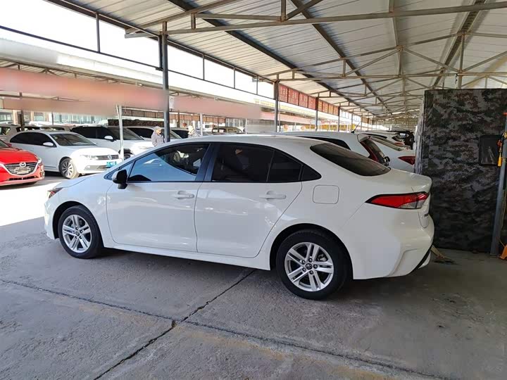 Фото 5 - Toyota Levin