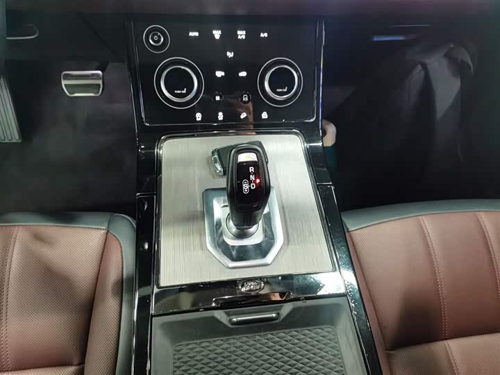 Фото 14 - Land Rover Range Rover Evoque L