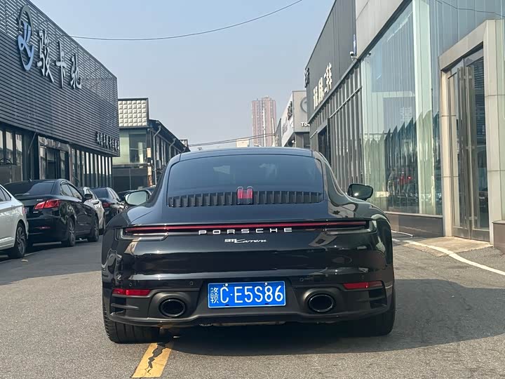 Фото 9 - Porsche 911