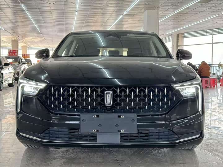 Фото 2 - Bestune B70