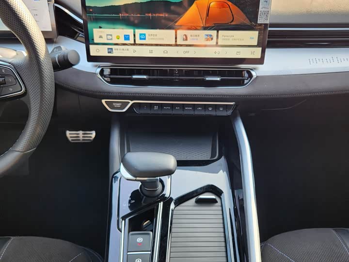 Фото 14 - Geely Preface