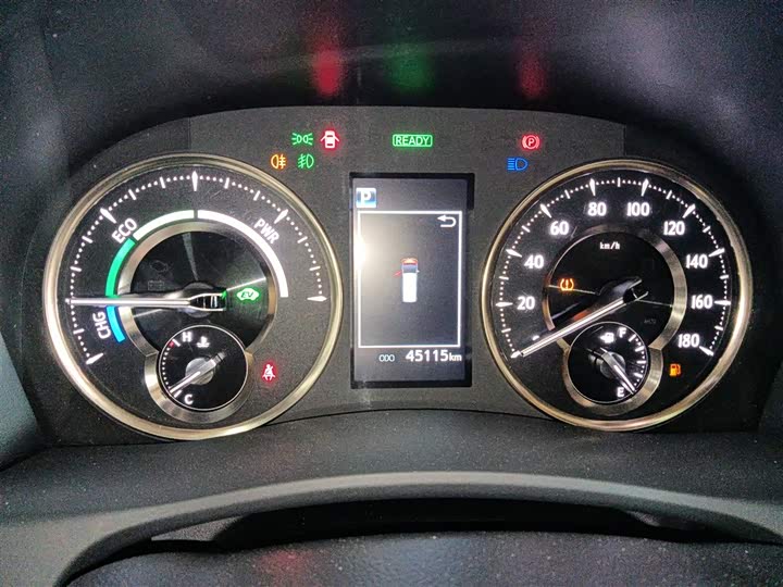 Фото 12 - Toyota Vellfire