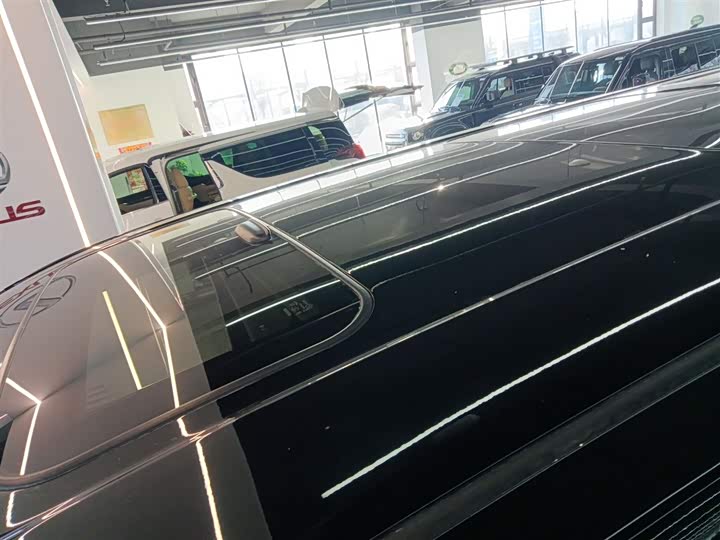 Фото 27 - Toyota Vellfire