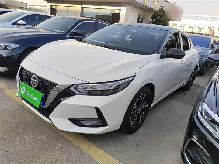 Фото 2 - Nissan Sylphy