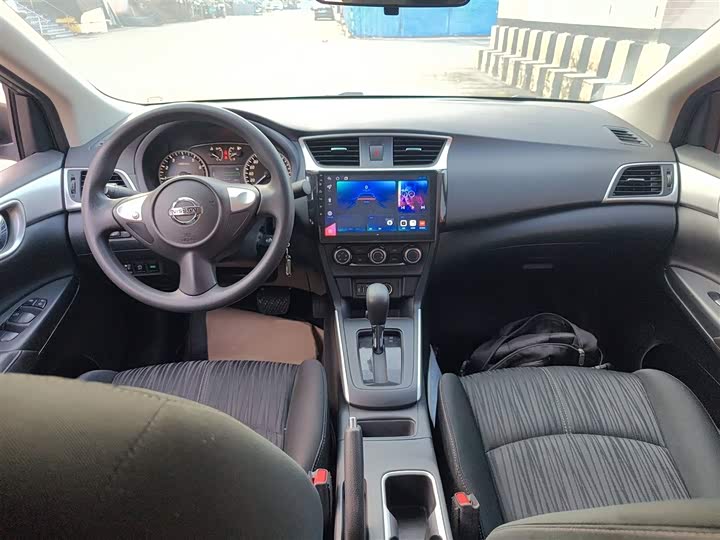 Фото 10 - Nissan Sylphy