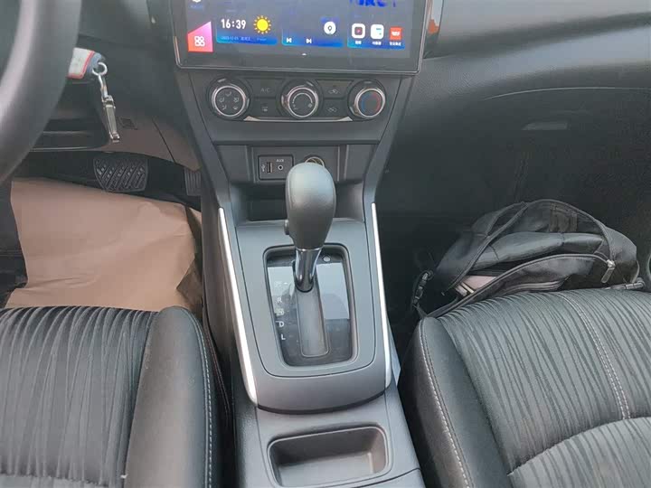 Фото 14 - Nissan Sylphy