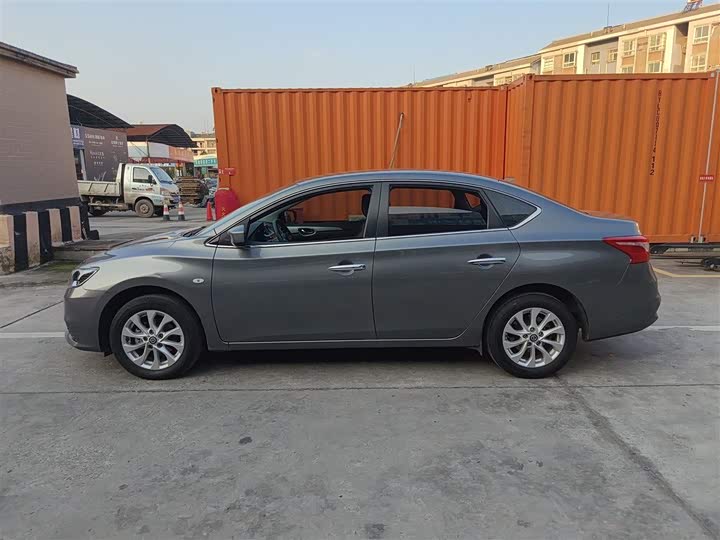 Фото 5 - Nissan Sylphy