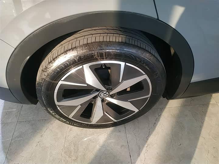 Фото 26 - Volkswagen ID.4 Crozz