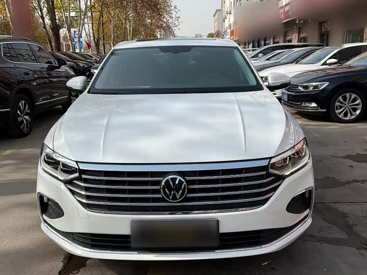 Фото 3 - Volkswagen Lavida