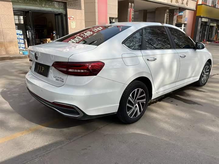 Фото 7 - Volkswagen Lavida