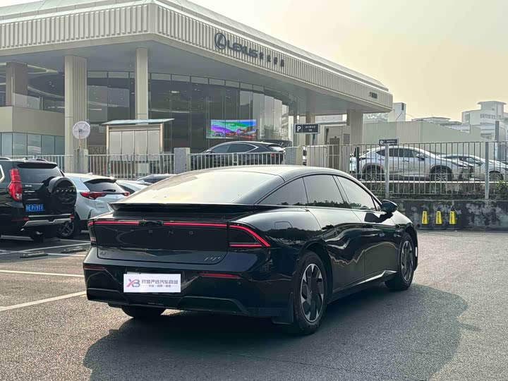 Фото 6 - XPeng F57