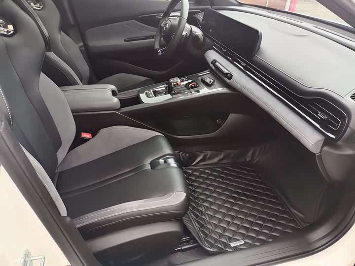 Фото 5 - GAC Trumpchi Empow R