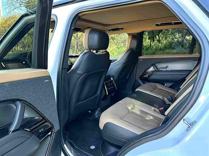 Фото 13 - Land Rover Range Rover Sport