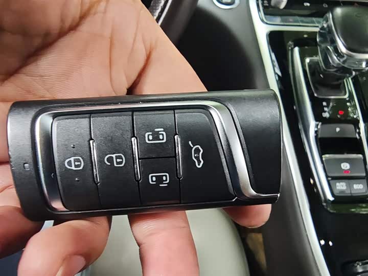 Фото 12 - GAC Trumpchi M8