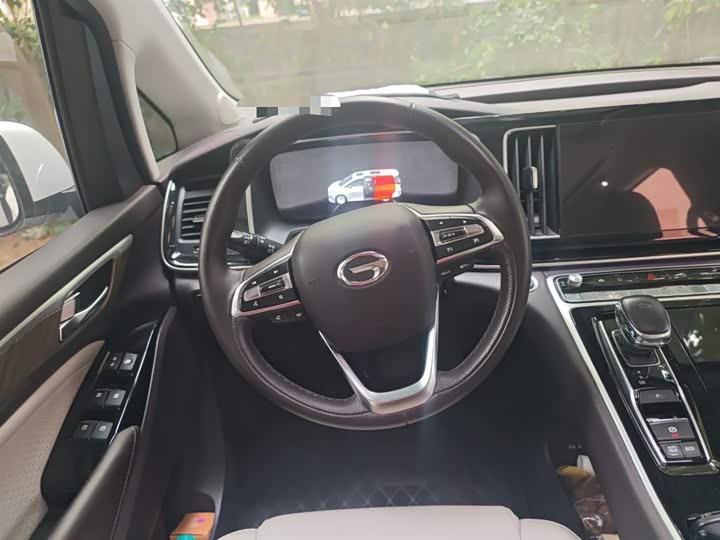 Фото 3 - GAC Trumpchi M8