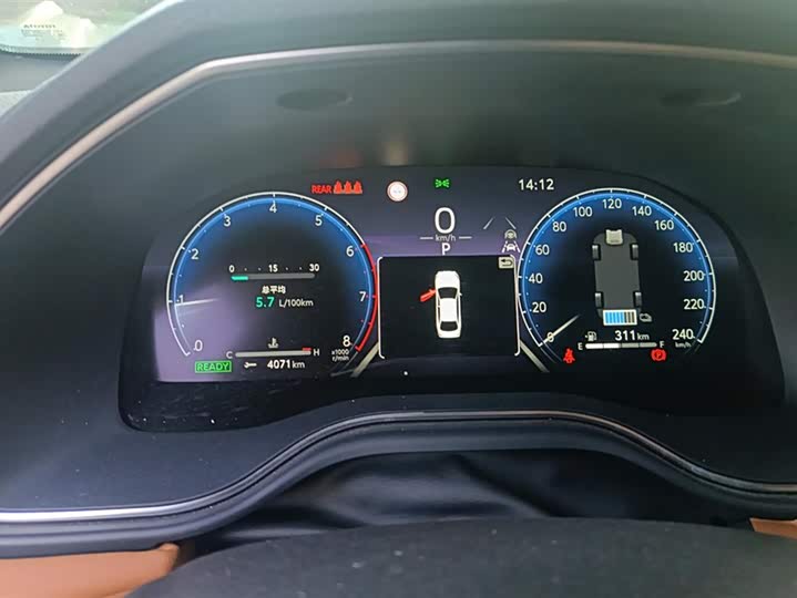 Фото 14 - Toyota Avalon