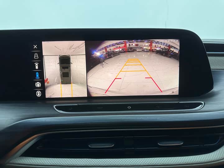 Фото 13 - Buick GL8 ES