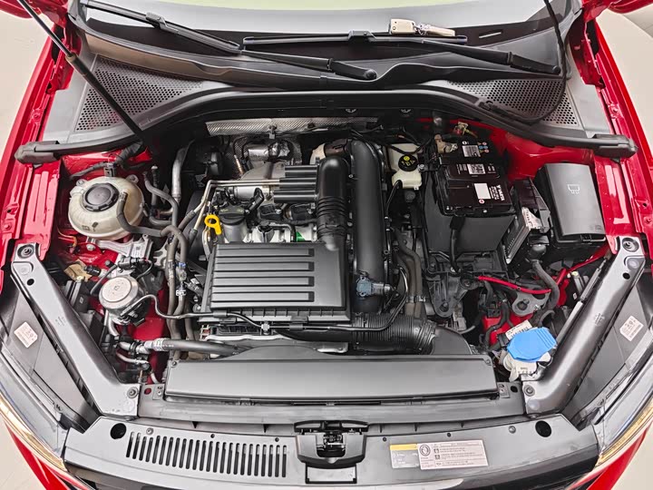 Фото 23 - Volkswagen Lamando L