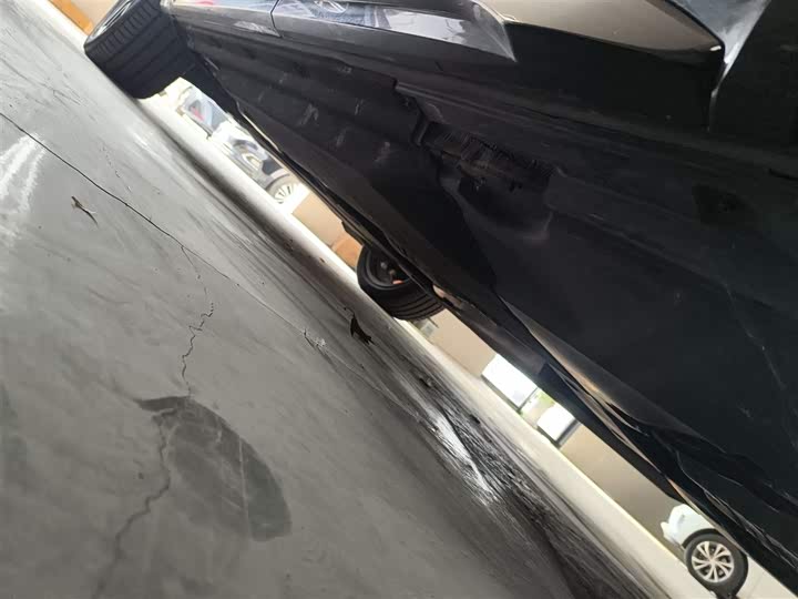 Фото 22 - Audi Q5L