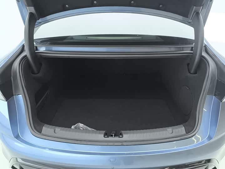 Фото 4 - BYD Seal