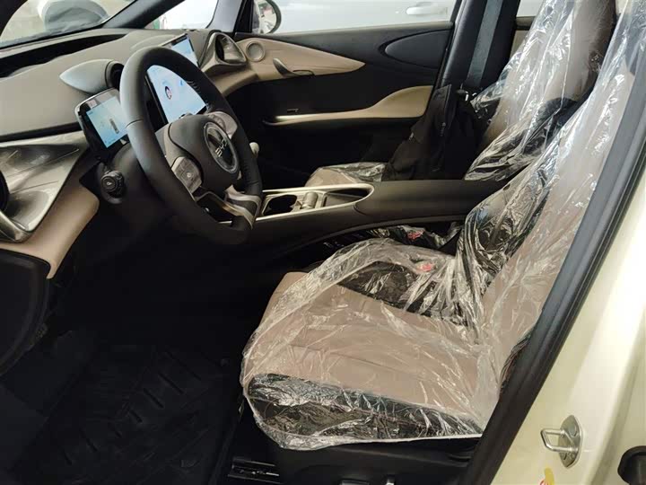 Фото 15 - BYD Dolphin