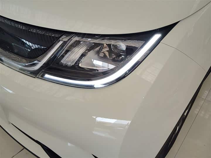 Фото 24 - BYD Dolphin