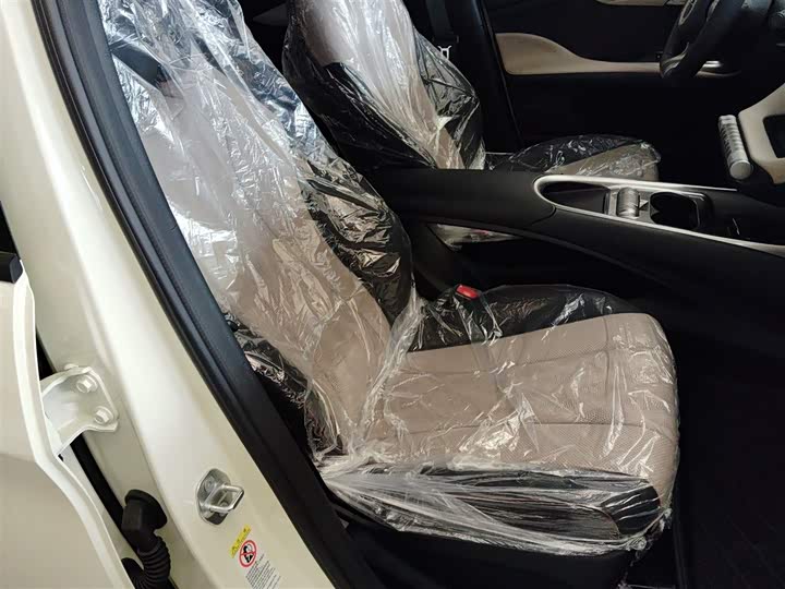 Фото 25 - BYD Dolphin