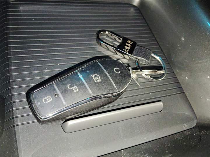 Фото 9 - BYD Dolphin