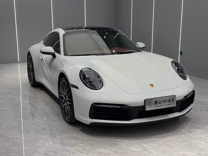 Фото 3 - Porsche 911