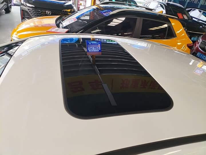 Фото 27 - Geely Binrui